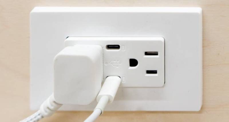 usb outlet