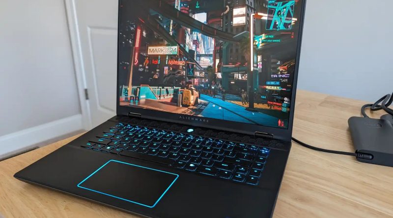 Alienware m16 R2